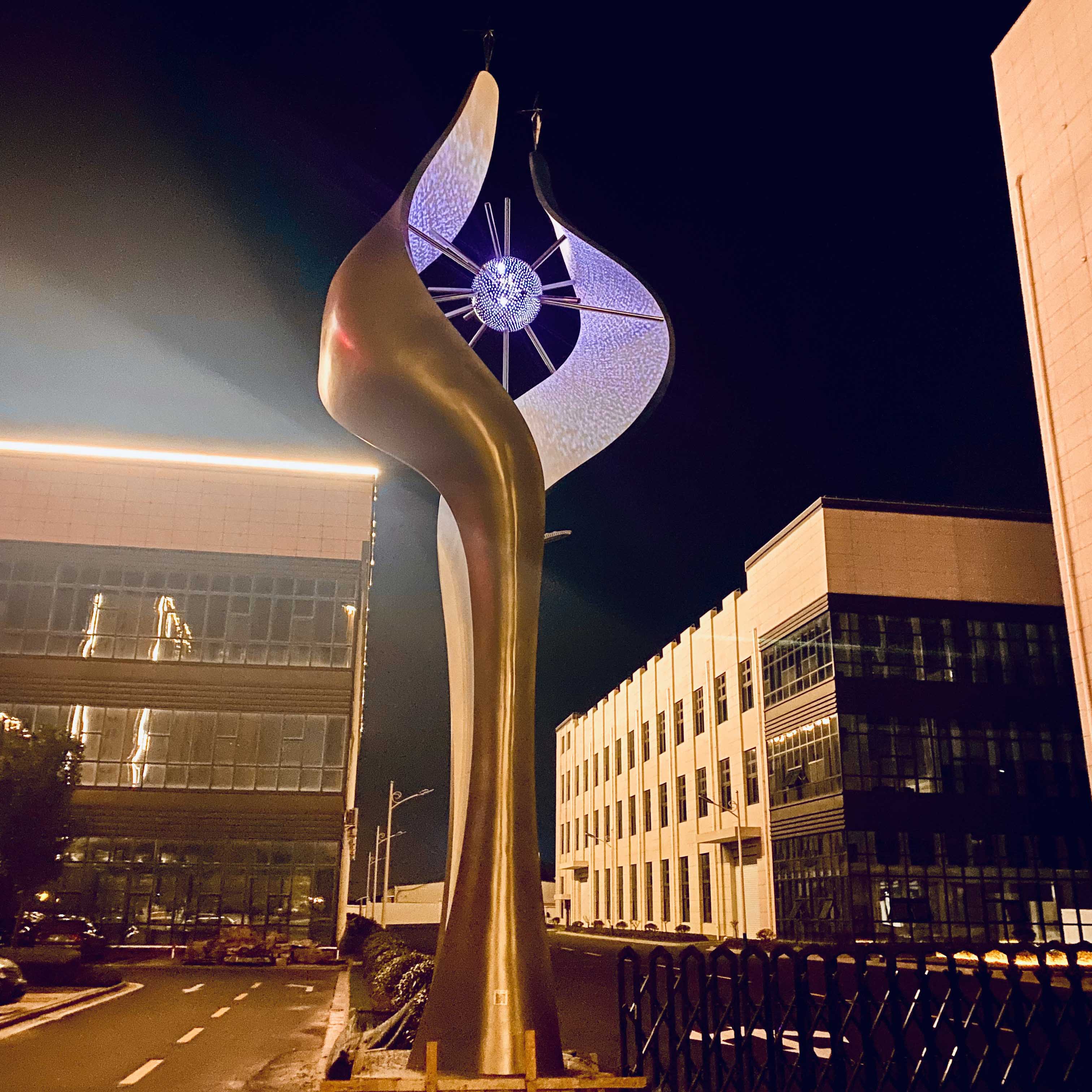 南京不銹鋼雕塑 南京不銹鋼雕塑